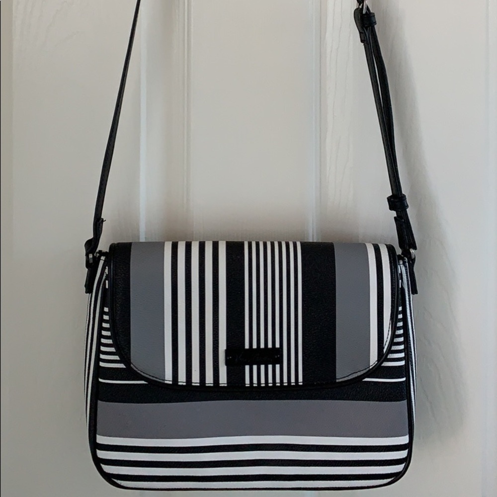 Vera Bradley - Leather Purse